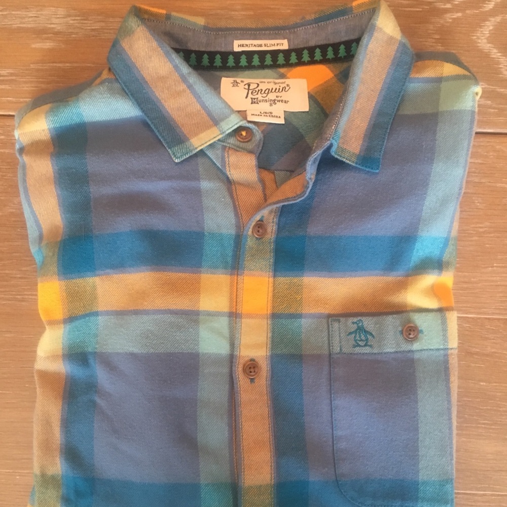 Men’s Original Penguin flannel, large